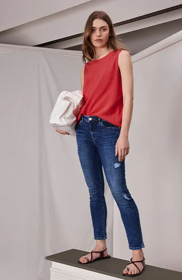 coming soon: chemisier rouge